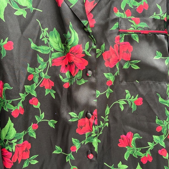 NWOT Morgan and Taylor floral PJ set, size S - Picture 3 of 5